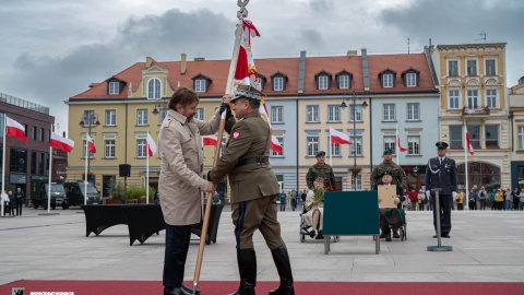 Uroczystość nadania sztandaru Inspektoratowi Wsparcia Sił Zbrojnych w Bydgoszczy/fot. Inspektorat Wsparcia Sił Zbrojnych w Bydgoszczy, Facebook