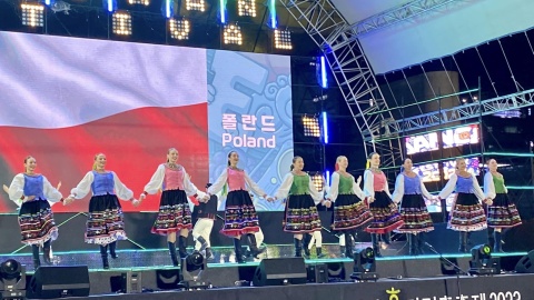 Zespół Pieśni i Tańca Ziemia Bydgoska wywalczył brąz podczas World Dance Festivalu w koreańskim mieście Cheonan/fot. Ziemia Bydgoska, Facebook