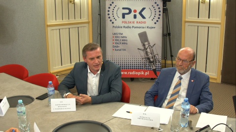 Uczestnicy debaty "jedynek" w studiu PR PiK