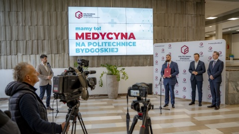 Wydział Medyczny na Politechnice Bydgoskiej powstanie jeszcze w tym roku. Pierwsza rekrutacja ruszy w październiku 2024 roku/fot: Politechnika Bydgoska