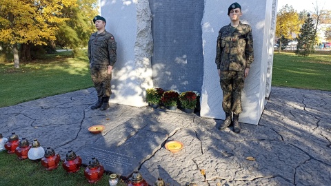 W Dzień Zaduszny oddano hołd ofiarom Zbrodni Pomorskiej pomordowanych w 1939 roku/fot: Monika Kaczyńska