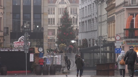 Jarmark Świąteczny na ul. Mostowej (jw)