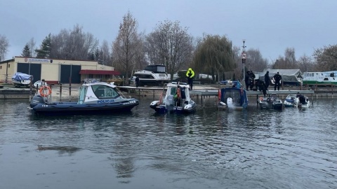 Manewry ratownicze na Jeziorze Gopło/fot. Policja