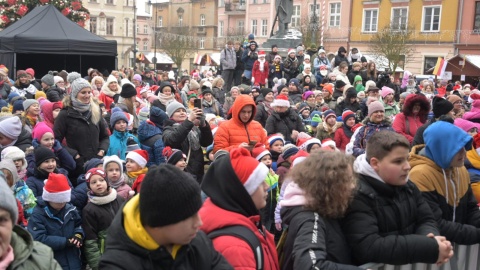 Grudziądz uroczyście rozpoczął przygotowania do świąt Bożego Narodzenia. Do 10 grudnia trwa jarmark św. Mikołaja/fot: Facebook, Maciej Glamowski - prezydent Grudziądza