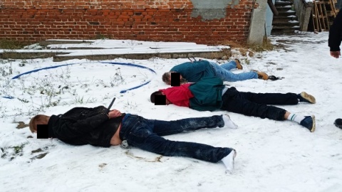 Skoordynowana akcja policjantów pozwoliła zlikwidować laboratorium narkotykowe w Koninie. Funkcjonariusze zabezpieczyli blisko pół tonu/fot: KWP Bydgoszcz