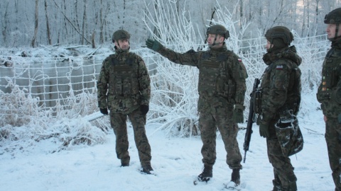 Pierniczki upieczone w Bydgoszczy dotarły do żołnierzy służących na granicy z Białorusią/fot. Zespół prasowy 8.K-PBOT