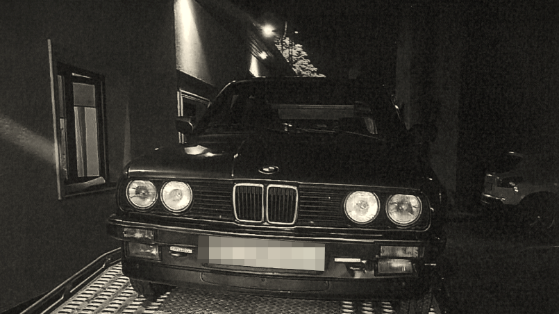 Policjanci z bydgoskich Wyżyn odzyskali BMW, skradzione na terenie Niemiec/fot. materiały policji
