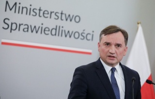 Projekt ustawy o Sądzie Najwyższym. Solidarna Polska krytyczna [link do transmisji]