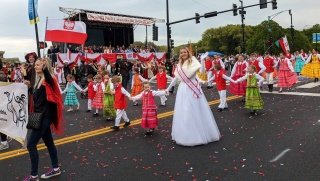 Tysiące przedstawicieli Polonii przeszło przez centrum Chicago podczas Parady Konstytucji