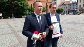 Suwerenna Polska o obronie wolności, złotówki i gotówki. Spotkanie w Toruniu