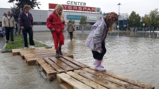 Katastrofalna powódź w Słowenii, niemal wszystko zmiecione. Są kolejne ofiary [wideo]