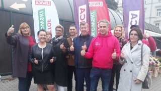 Zasiłek pogrzebowy, renta wdowia i rewaloryzacje do emerytur. Program Lewicy dla seniorów