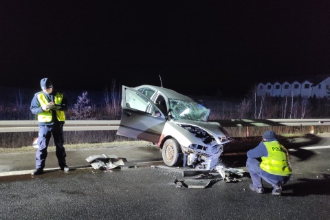 Tragiczny wypadek w Nowych Marzach. Jednego z kierowców nie udało się uratować