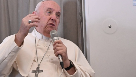 Papież Franciszek nie wyklucza spotkania z prezydentami Putinem i Zełenskim