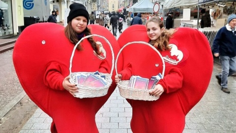 Miasto zakochanych świętuje walentynki Jarmark w Chełmnie rozpoczęty [program]