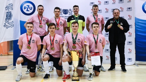 Reprezentacja WSG Bydgoszcz akademickim mistrzem Polski w futsalu