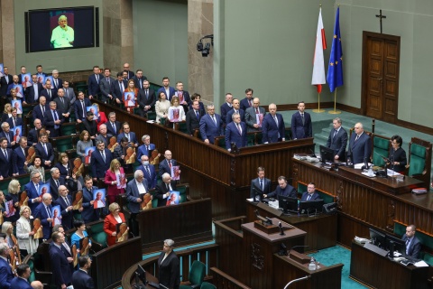Sejm przyjął uchwałę w sprawie obrony dobrego imienia św. Jana Pawła II