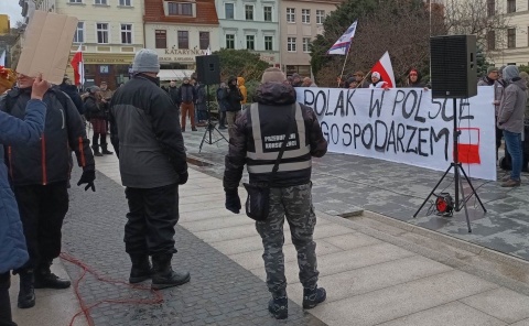 Kamraci i tak powiedzieli, co chcieli. Spotkanie na bydgoskim Starym Rynku [zdjęcia]