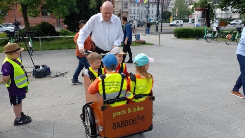 Obciążenie skrzyni i siodła do 100 kilogramów: Toruń wypożycza rowery towarowe [zdjęcia]