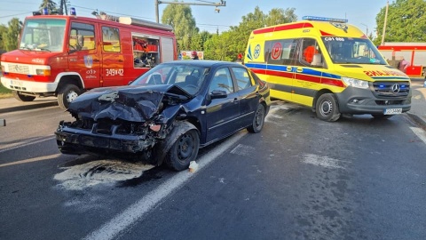 Dwa samochody zderzyły się w Grębocinie. Kierowca wymusił pierwszeństwo
