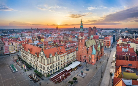 Wrocławskie mieszkania na sprzedaż: to w tych dzielnicach mieszka się najlepiej [reklama]
