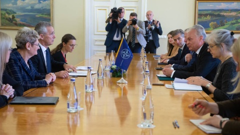 Wilno zmieniło się w miasto-fortecę. Prawie 5 tysięcy gości na szczycie NATO [wideo]