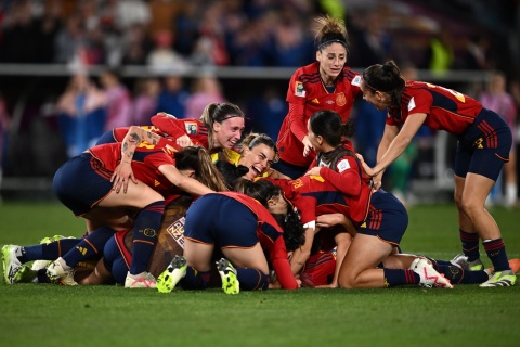 Hiszpanki wygrały w finale piłkarskich MŚ kobiet Mistrzostwo zdobyły po raz pierwszy