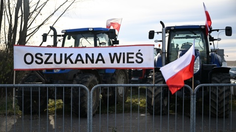 Rolnicy protestują na Podkarpaciu. Domagają się m.in. zamrożenia podatku rolniczego [zdjęcia]