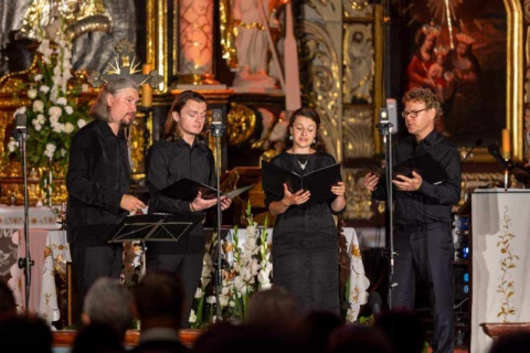 Dialog muzyki dawnej ze współczesną. Koncert Missa Pro Pace w toruńskim kościele