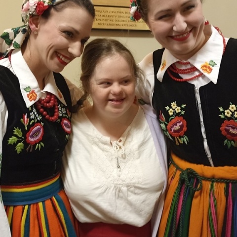 Bal na ludowo Osoby z niepełnosprawnościami bawiły się w Bydgoszczy