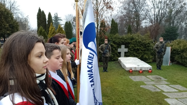 Polska była dla niej najważniejsza. Toruń uczcił rocznicę śmierci generał Zawackiej