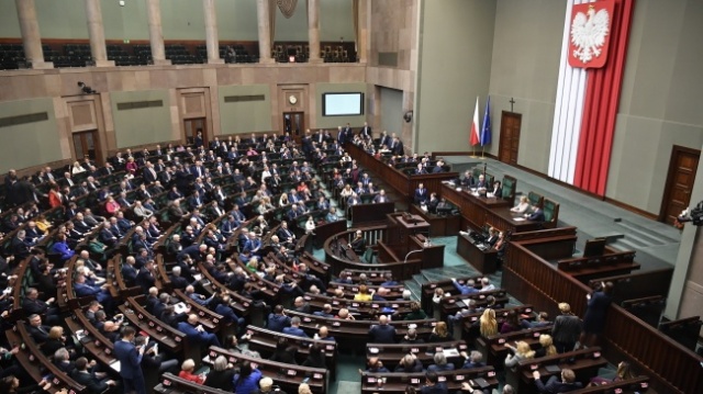 Sejm uchwalił nowelizację ustawy ograniczającą podwyżki cen ciepła