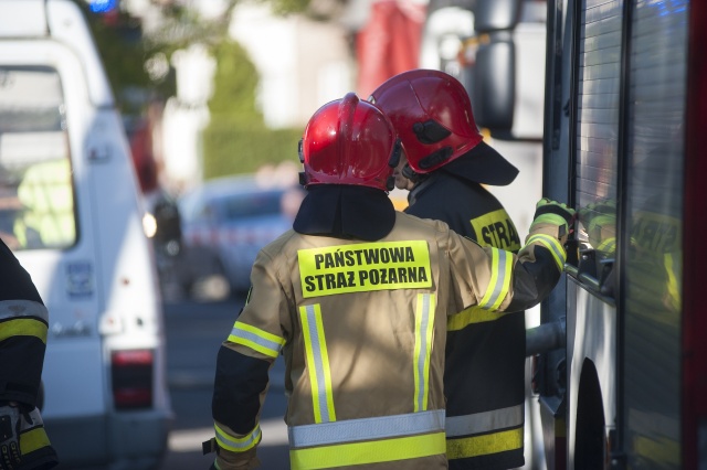 Nocny pożar we Włocławku. Trzynaście osób zostało bez dachu nad głową