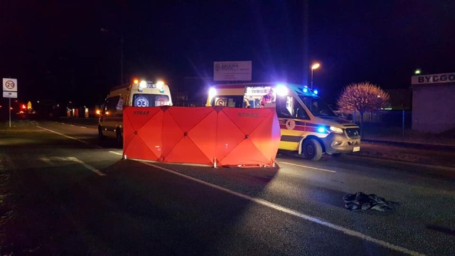 Samochód potrącił pieszego, mężczyzna nie żyje. Tragiczny wypadek w Bydgoszczy