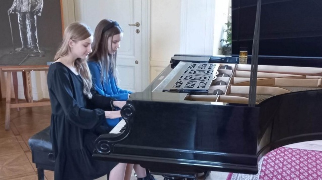 Skrzypce, fortepian, a może flet Bydgoska szkoła muzyczna otwiera drzwi