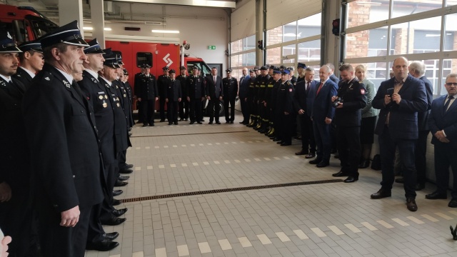 Lokalne OSP otrzymają kolejne wozy Uroczyste przekazanie promes w Świeciu