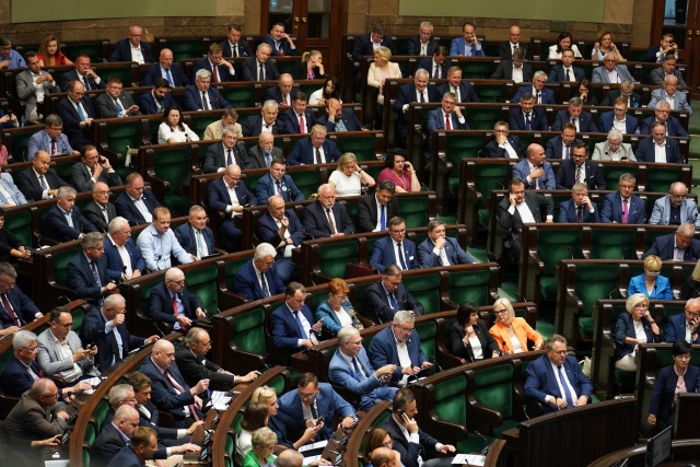 Sejm udzielił rządowi absolutorium. Koalicja Obywatelska i Polska 2050 były przeciw