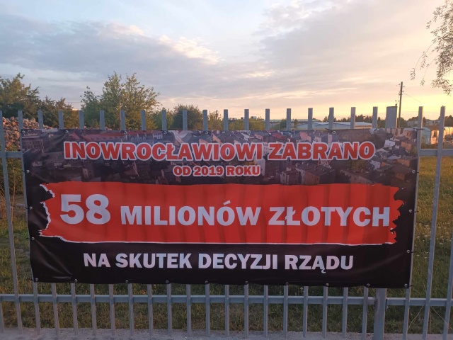 Prekampania za pieniądze Miasta Tak o banerach w Inowrocławiu mówią radni PiS