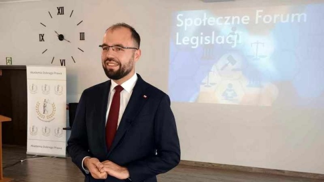 Samorządowcy muszą nadążać za przepisami. Społeczne Forum Legislacji w Radziejowie