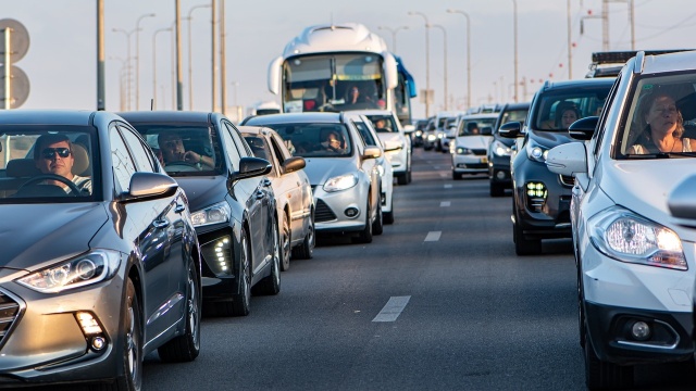 Ogromne korki po kolizjach i wypadku na autostradzie A1 w okolicy Grudziądza