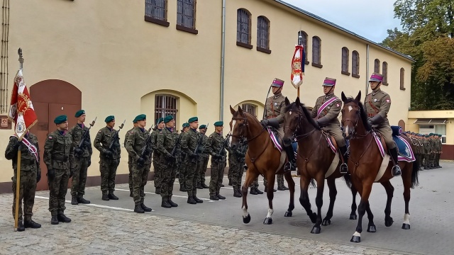 Apel pamięci, pokazy i koncerty. Zjazd Kawalerzystów w Grudziądzu [zdjęcia, wideo]