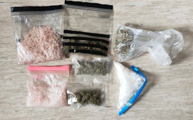 Policjanci przejęli pół kilograma narkotyków. 26-latkowi grozi do 10 lat więzienia