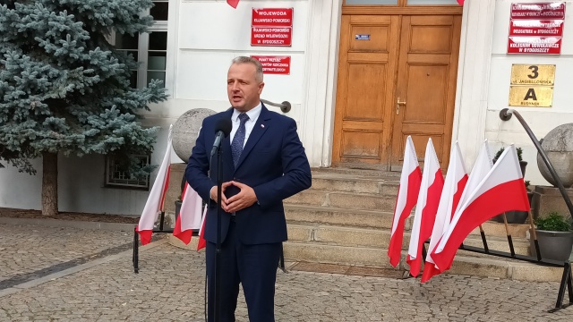 Mikołaj Bogdanowicz: Mundur żołnierzy i funkcjonariuszy jest atakowany
