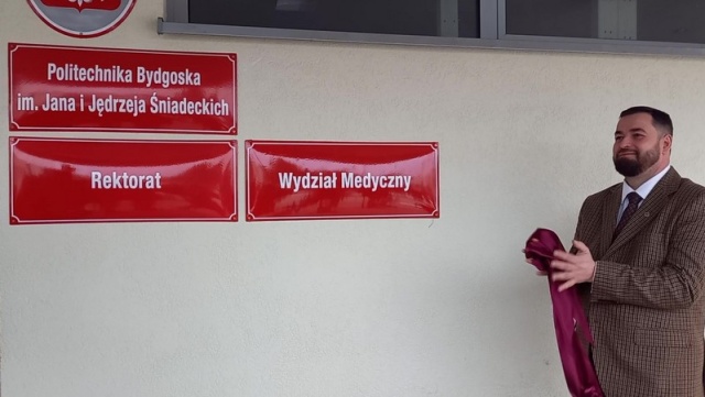 Politechnika Bydgoska po 9 miesiącach starań oficjalnie uruchomiła Wydział Medyczny [zdjęcia, wideo]