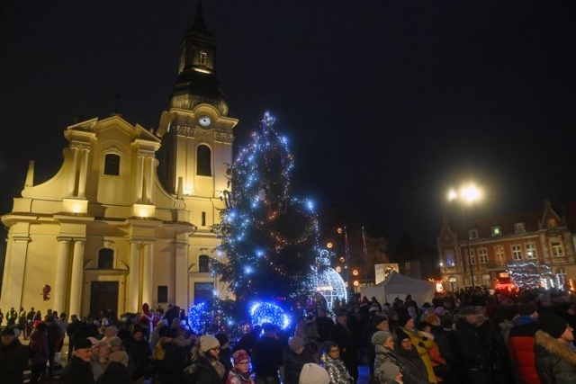 Wigilia pod gołym niebem w Fordonie. Na chętnych czeka dekorowanie choinki i nie tylko