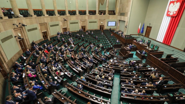 Sejm wybrał członków komisji śledczej do spraw tzw. afery wizowej