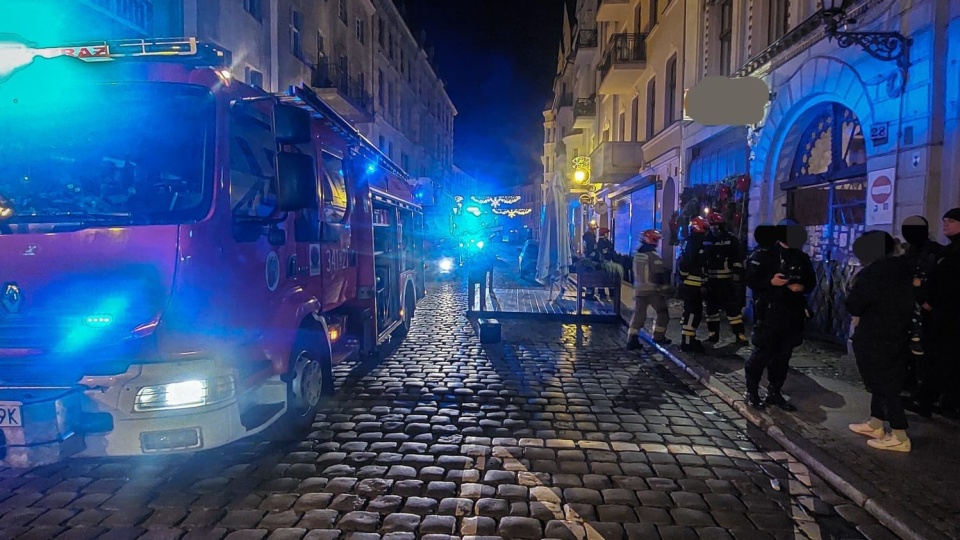 Zadymienie restauracji przy ul. Łaziennej w Toruniu/fot. KM PSP Toruń, Facebook