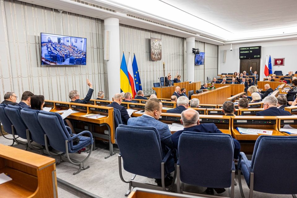 Senat w czwartek podjął uchwałę w sprawie ustawy budżetowej na 2023 rok/Senat Rzeczypospolitej Polskiej, Facebook