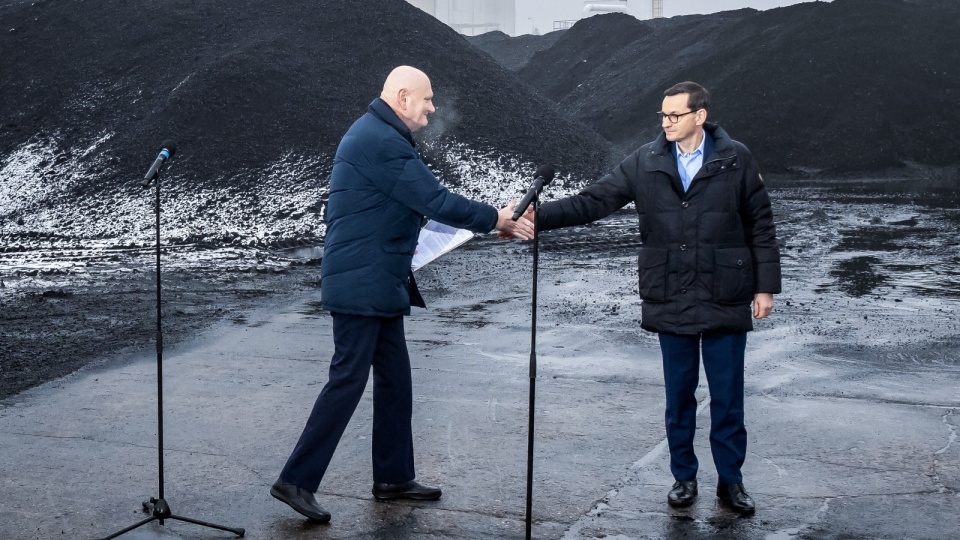 Premier Morawiecki i prezydent Torunia Michał Zaleski/fot. Tytus Żmijewski, PAP