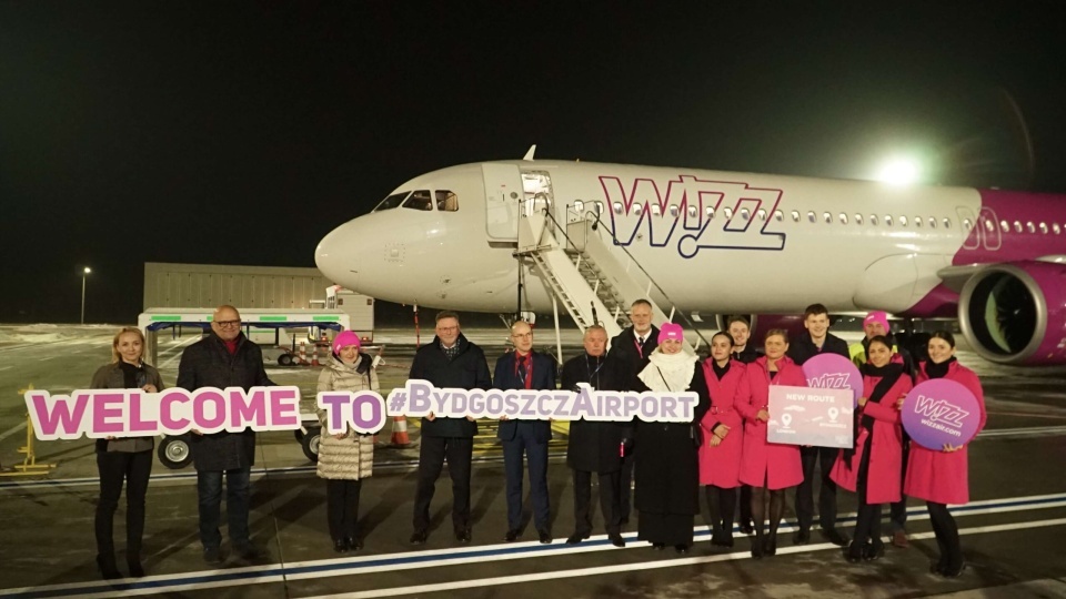Najważniejszym wydarzeniem końcówki roku była inauguracja regularnych lotów do Londynu Luton nowego przewoźnika - Wizz Air/fot. materiały Portu Lotniczego Bydgoszcz